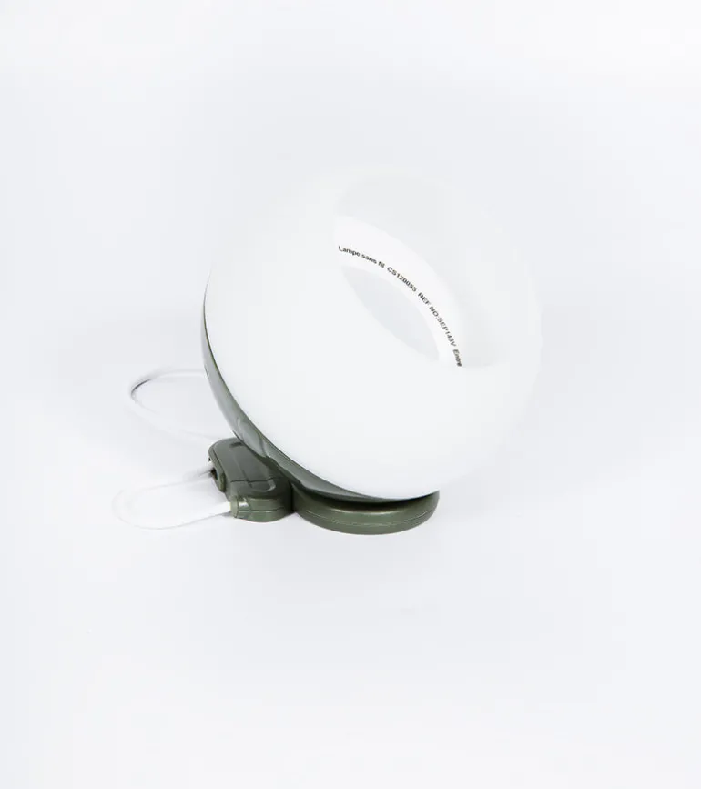 Lampe portable multi usage