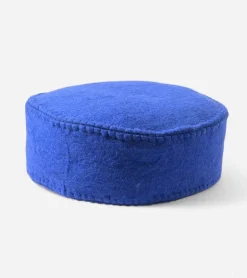 Pouf coloré en laine